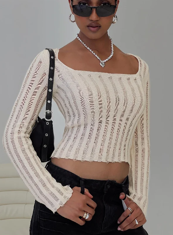 Belted vest – Vest with an attached belt to cinch at the waistBelted vest – Vest with an attached belt to cinch at the waistTracye Top Cream Belted vest – Vest with an attached belt to cinch at the waistBelted vest – Vest with an attached belt to cinch at the waistTracye Top Cream