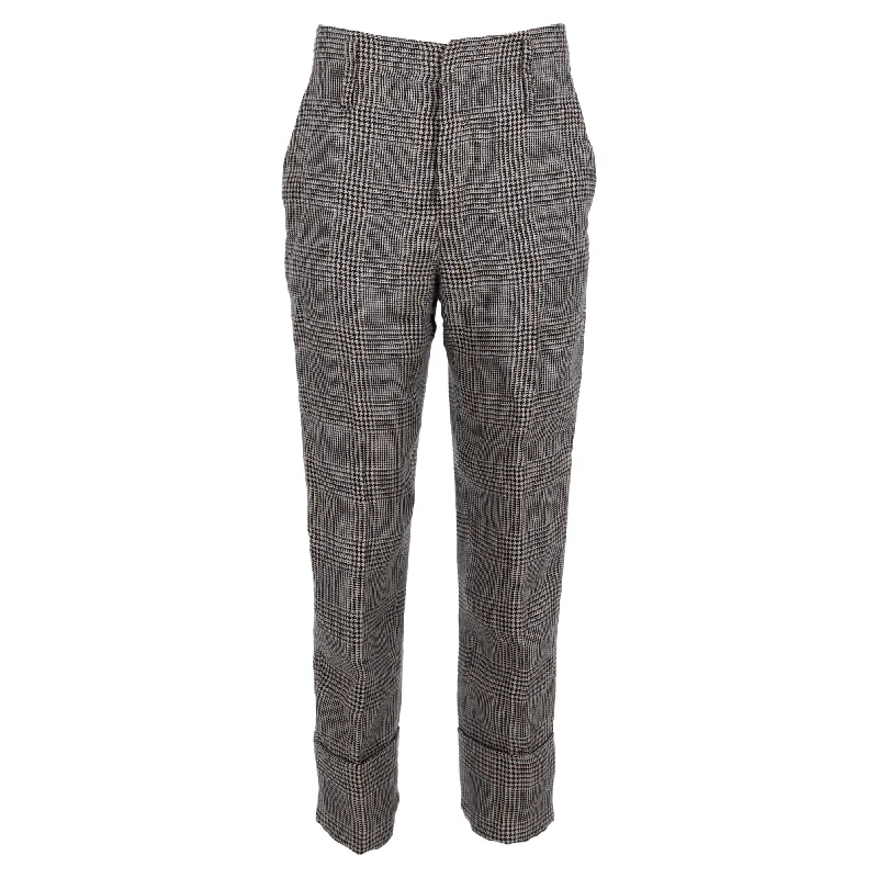 Booty-lifting trousers – Trousers designed with specific stitching or structure to enhance the shape of the rear.Booty-lifting trousers – Trousers designed with specific stitching or structure to enhance the shape of the rear.Brunello Cucinelli Houndstooth Pants in Multicolor Linen Booty-lifting trousers – Trousers designed with specific stitching or structure to enhance the shape of the rear.Booty-lifting trousers – Trousers designed with specific stitching or structure to enhance the shape of the rear.Brunello Cucinelli Houndstooth Pants in Multicolor Linen