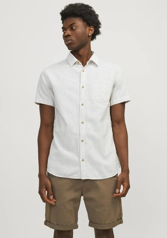 Cocktail dress – Dress typically worn for semi-formal events, often knee-length or slightly above.Cocktail dress – Dress typically worn for semi-formal events, often knee-length or slightly above.Jack & Jones Abel Short Sleeve Shirt, Cloud Dancer Cocktail dress – Dress typically worn for semi-formal events, often knee-length or slightly above.Cocktail dress – Dress typically worn for semi-formal events, often knee-length or slightly above.Jack & Jones Abel Short Sleeve Shirt, Cloud Dancer