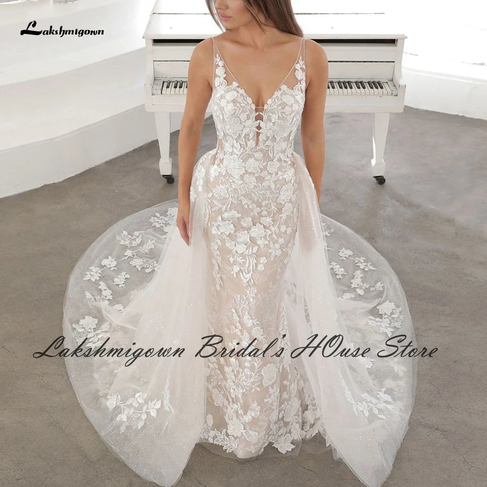 Midi skirt – Skirt that falls to the mid-calf, creating a more modest and elegant look.Midi skirt – Skirt that falls to the mid-calf, creating a more modest and elegant look.Lakshmigown Vintage Lace 2 in 1 Mermaid Wedding Gowns Sexy Backless Bridal Dress 2022 Vestido Largo Boda Detachable Skirt Midi skirt – Skirt that falls to the mid-calf, creating a more modest and elegant look.Midi skirt – Skirt that falls to the mid-calf, creating a more modest and elegant look.Lakshmigown Vintage Lace 2 in 1 Mermaid Wedding Gowns Sexy Backless Bridal Dress 2022 Vestido Largo Boda Detachable Skirt