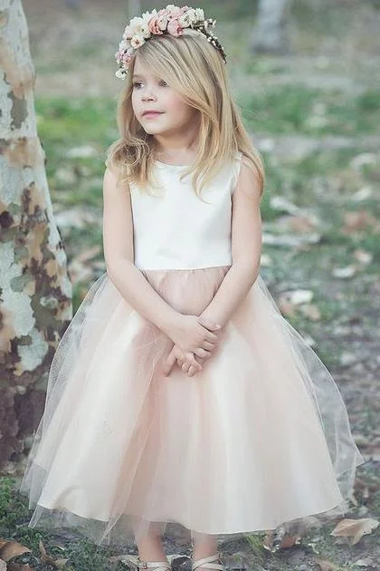 Mini skirt – Very short skirt, typically above the knee.Mini skirt – Very short skirt, typically above the knee.Scoop Neck Ivory Champagne Flower Girl Dress with Tulle Skirt Mini skirt – Very short skirt, typically above the knee.Mini skirt – Very short skirt, typically above the knee.Scoop Neck Ivory Champagne Flower Girl Dress with Tulle Skirt